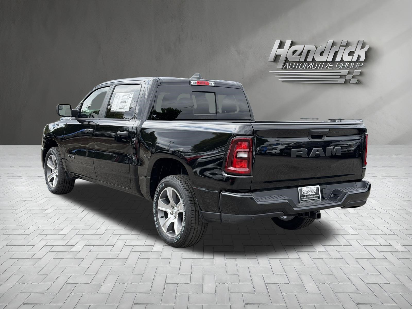 New 2026 RAM 1500 Express RWD image 8