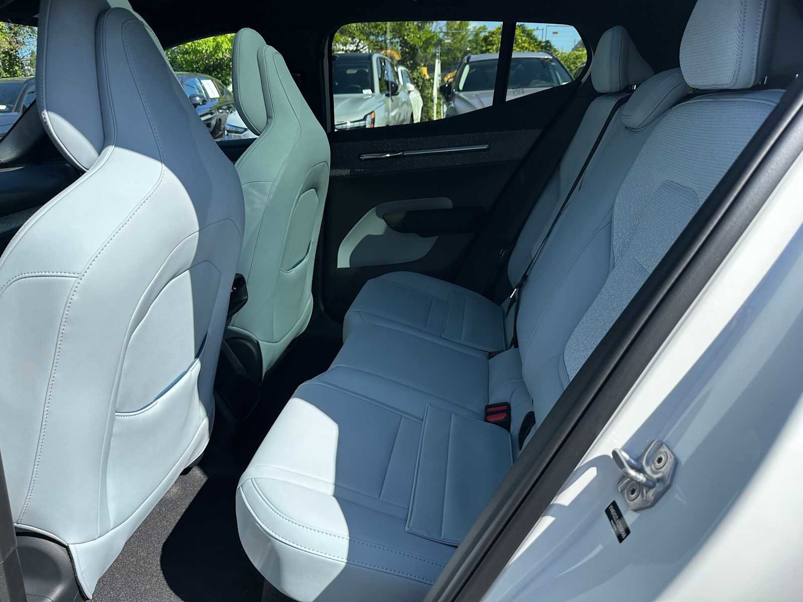 New 2026 Volvo EX30 Ultra w/ Protection Package Premier AWD/4WD image 15