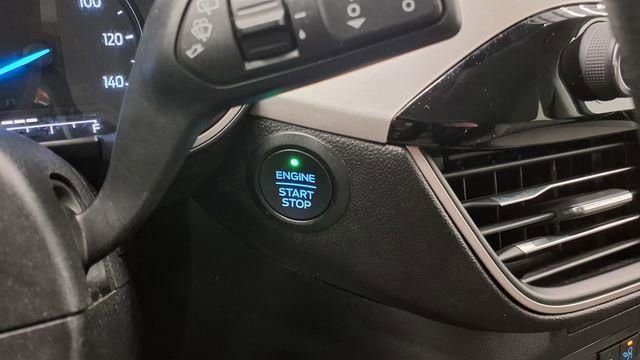 Used 2021 Ford Escape SE image 33