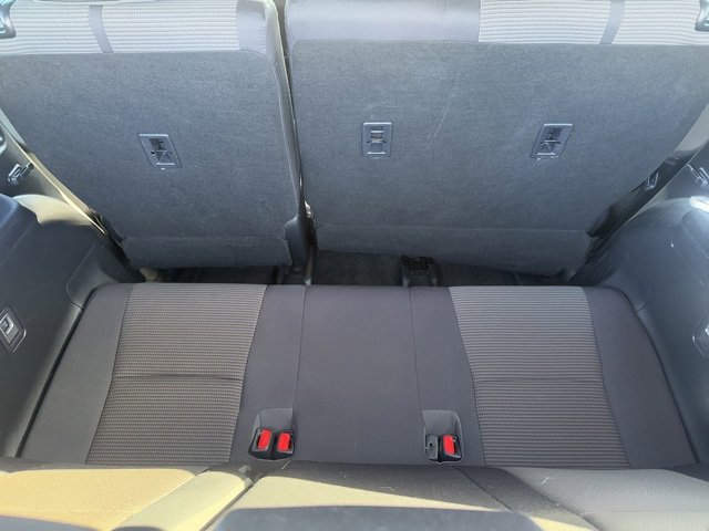 Used 2023 Toyota Highlander LE image 26