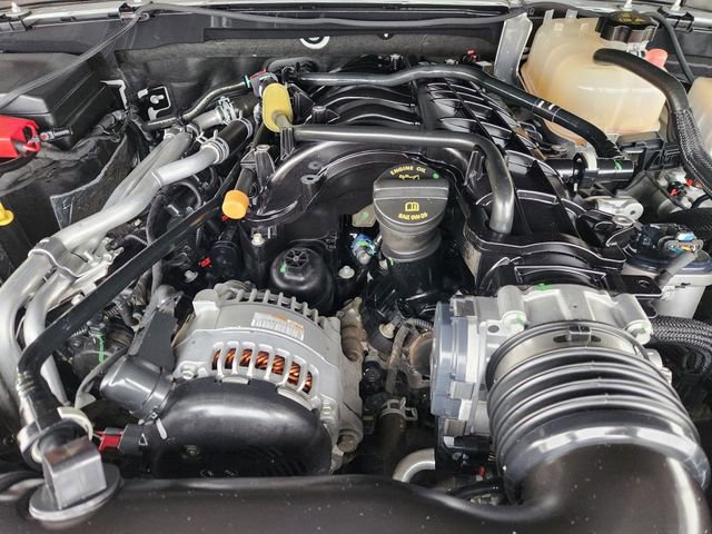 Used 2022 Jeep Gladiator Rubicon w/ Cold Weather Group AWD/4WD image 32