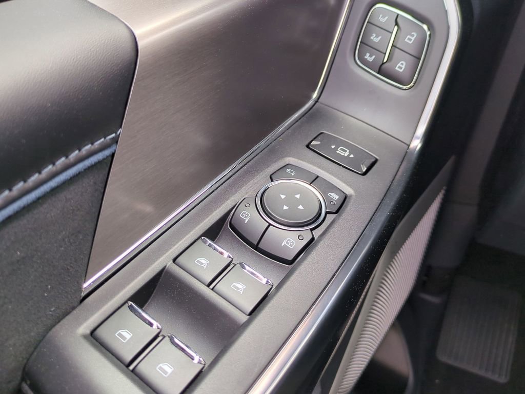 New 2026 Ford F250 Platinum image 13