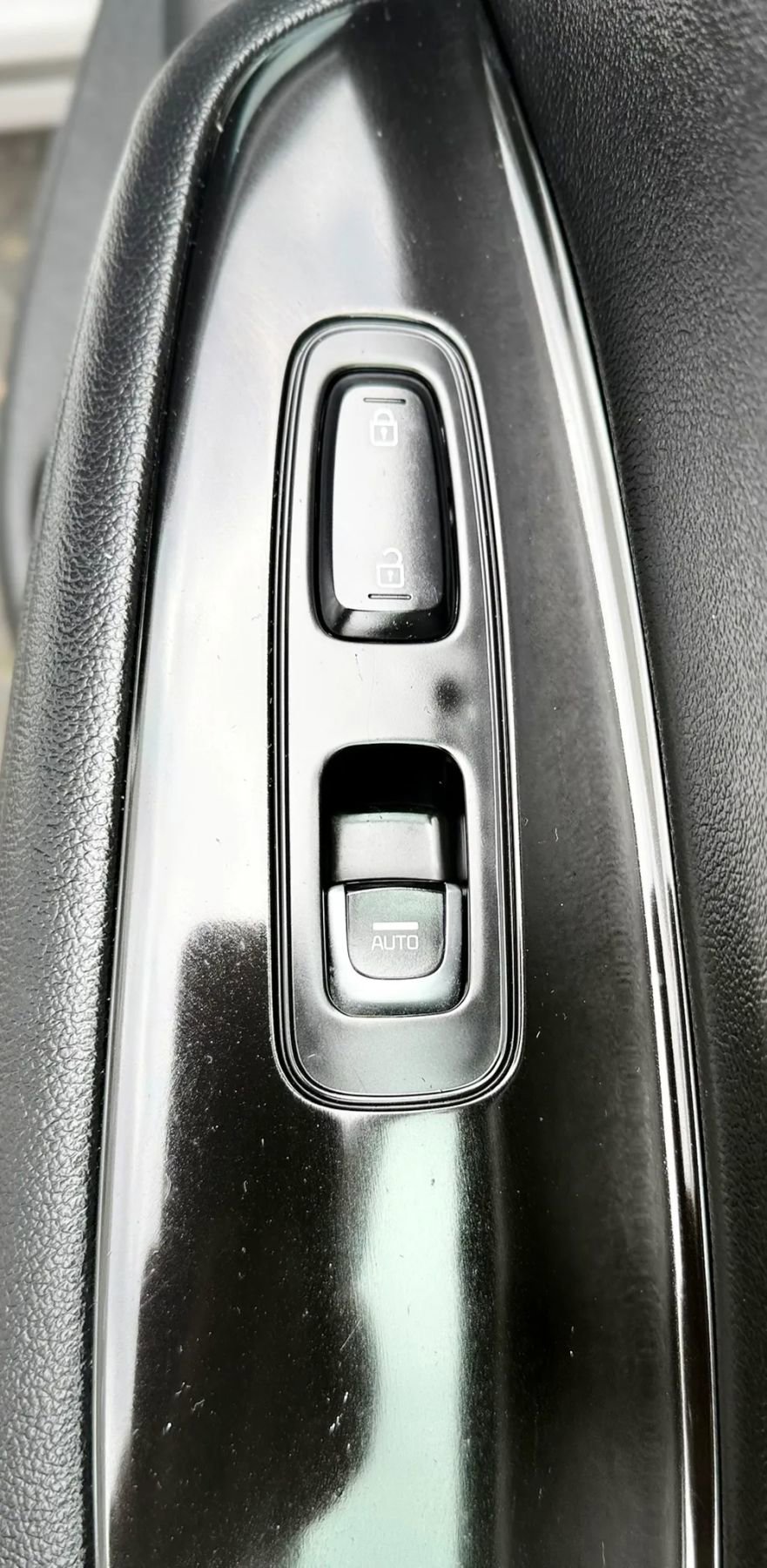 Used 2016 Kia Optima SX image 39