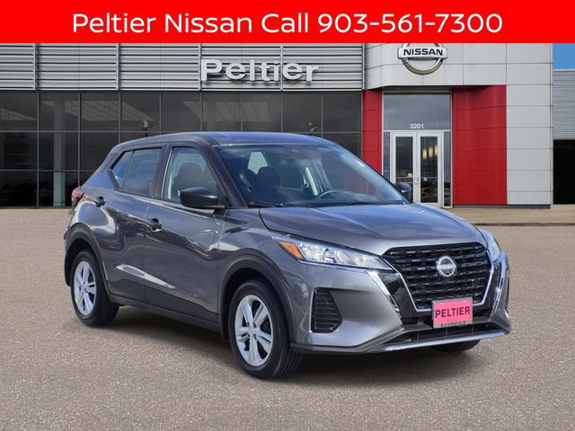 Certified 2025 Nissan Kicks Play S FWD image 1
