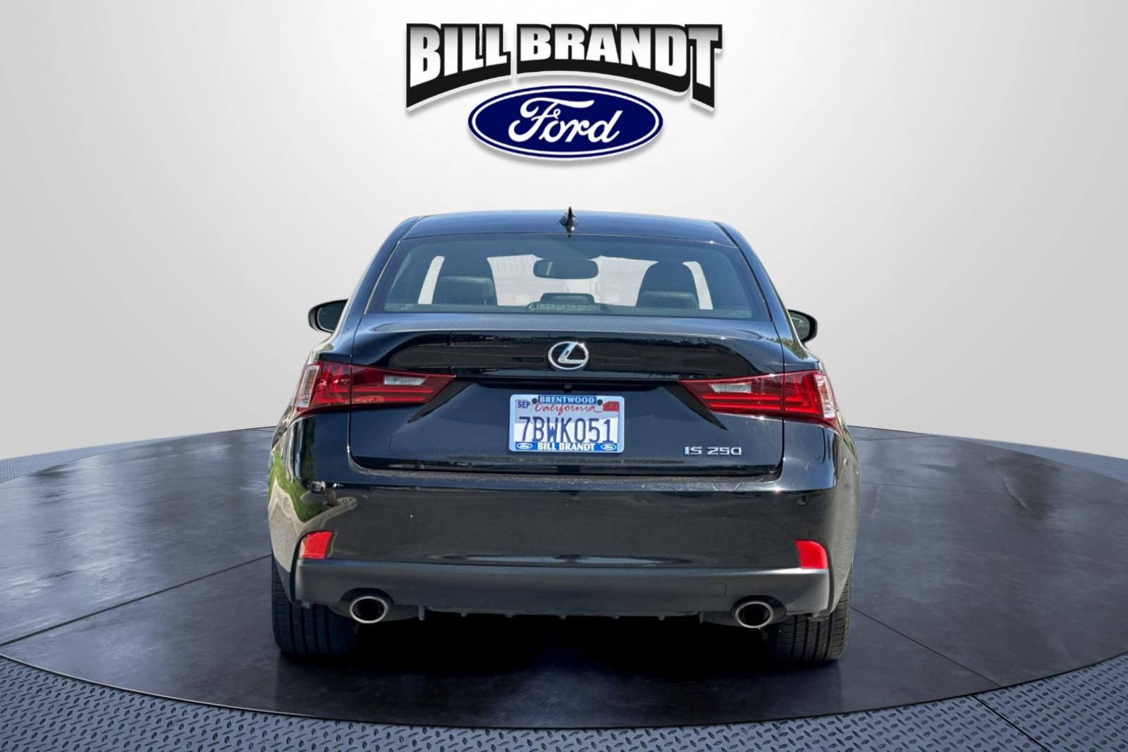 Used 2014 Lexus IS 250 w/ F-Sport Package RWD image 4