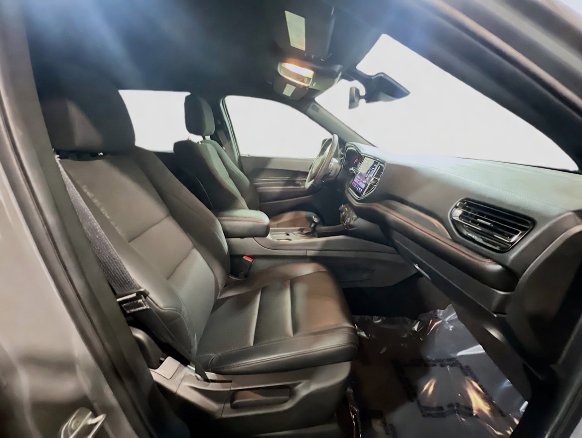 Used 2023 Dodge Durango GT RWD image 21