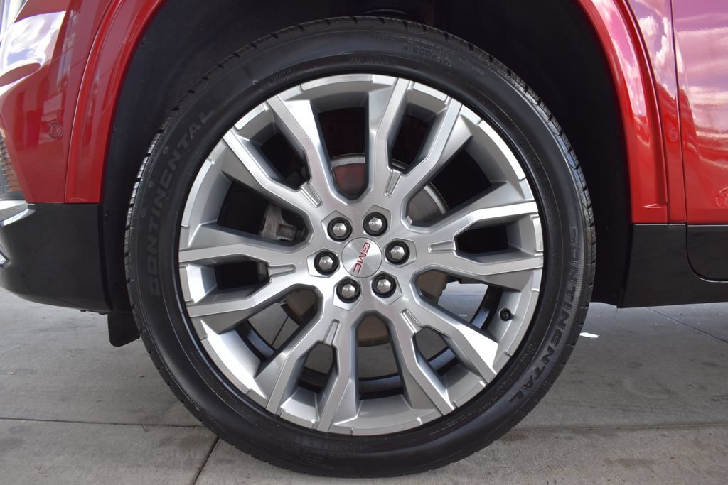 Used 2024 GMC Acadia Denali w/ Super Cruise Package FWD image 14
