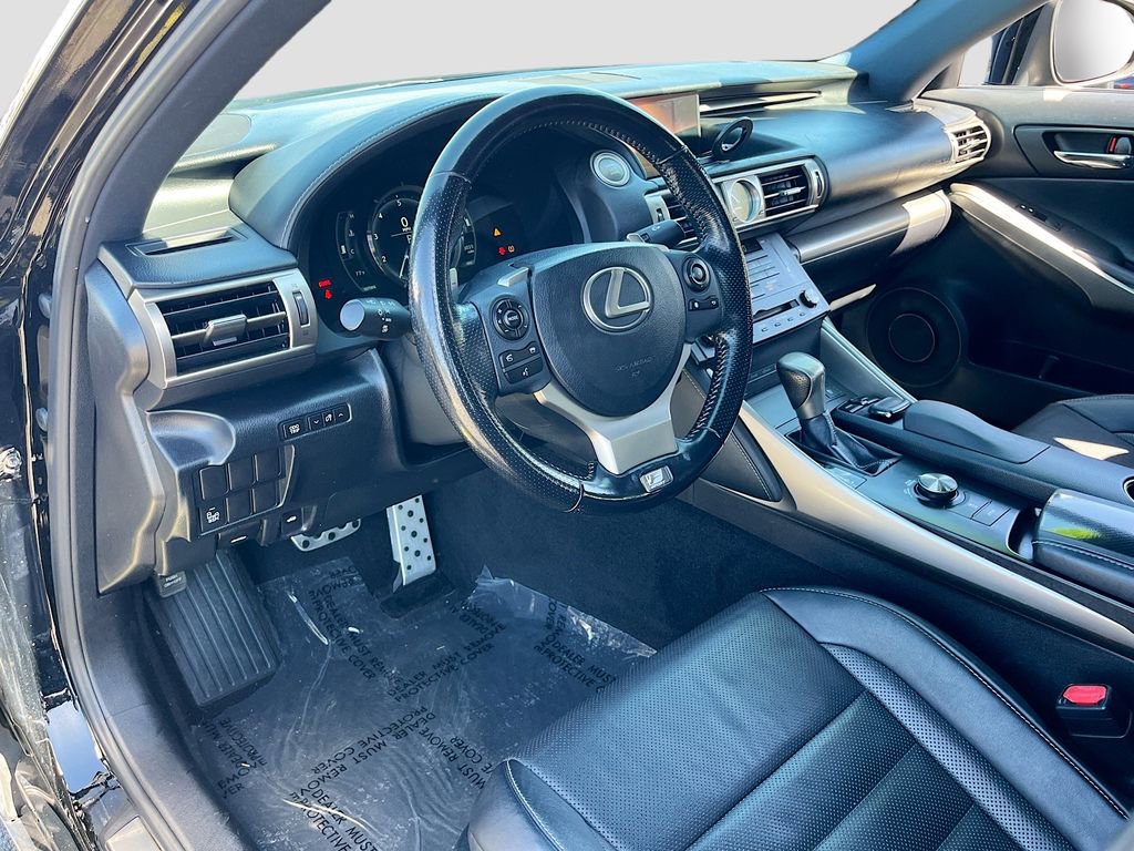 Used 2016 Lexus IS 350 w/ F Sport Package RWD image 9