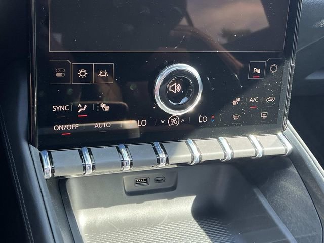 New 2026 GMC Terrain Elevation w/ Elevation Premium Package AWD/4WD image 21