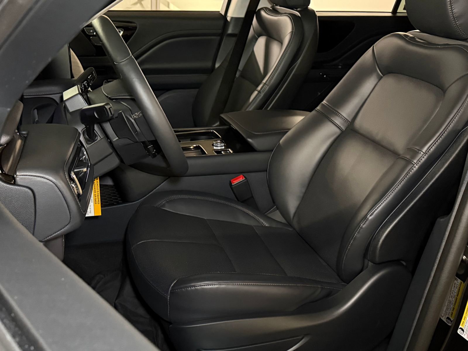 New 2026 Lincoln Aviator AWD image 23