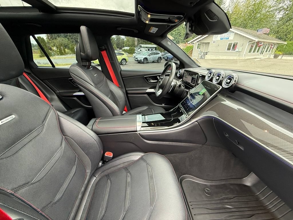Used 2024 Mercedes-Benz GLC 43 AMG 4MATIC image 19