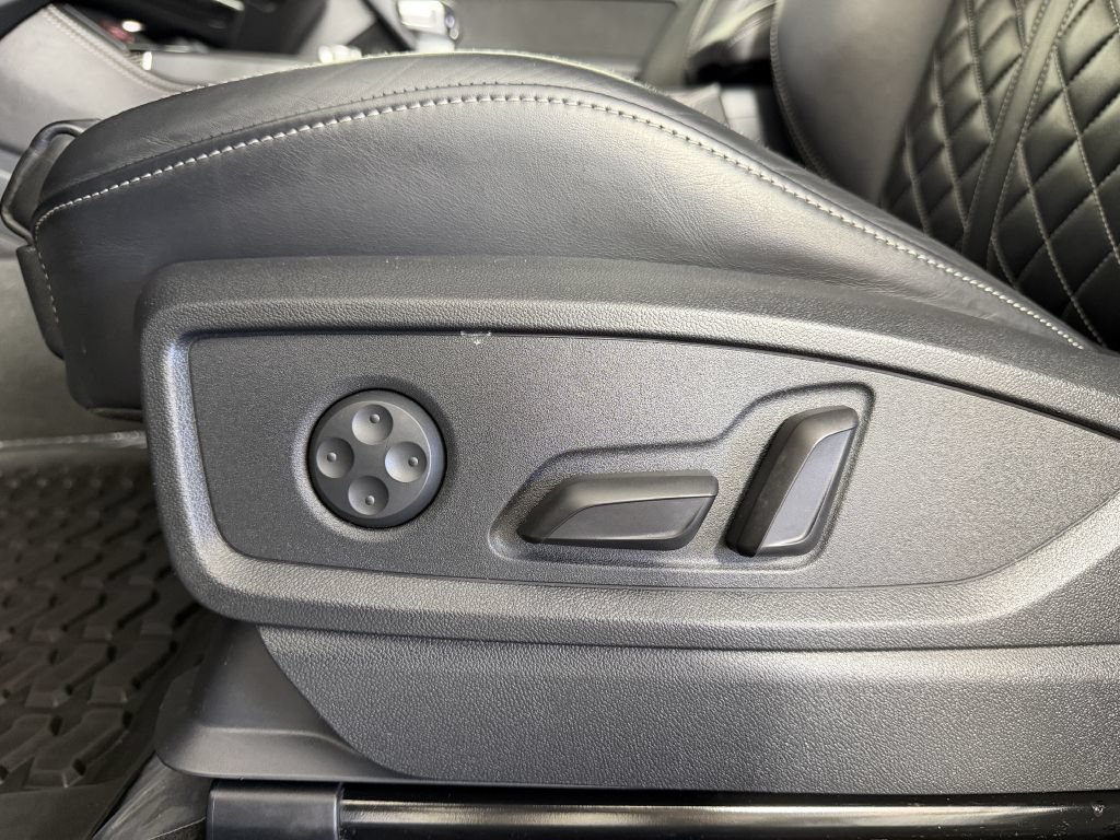 Used 2018 Audi SQ5 Premium Plus w/ Navigation Package AWD/4WD image 42