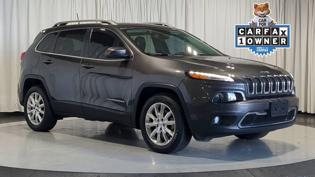 Used 2016 Jeep Cherokee Limited w/ Luxury Group AWD/4WD image 2