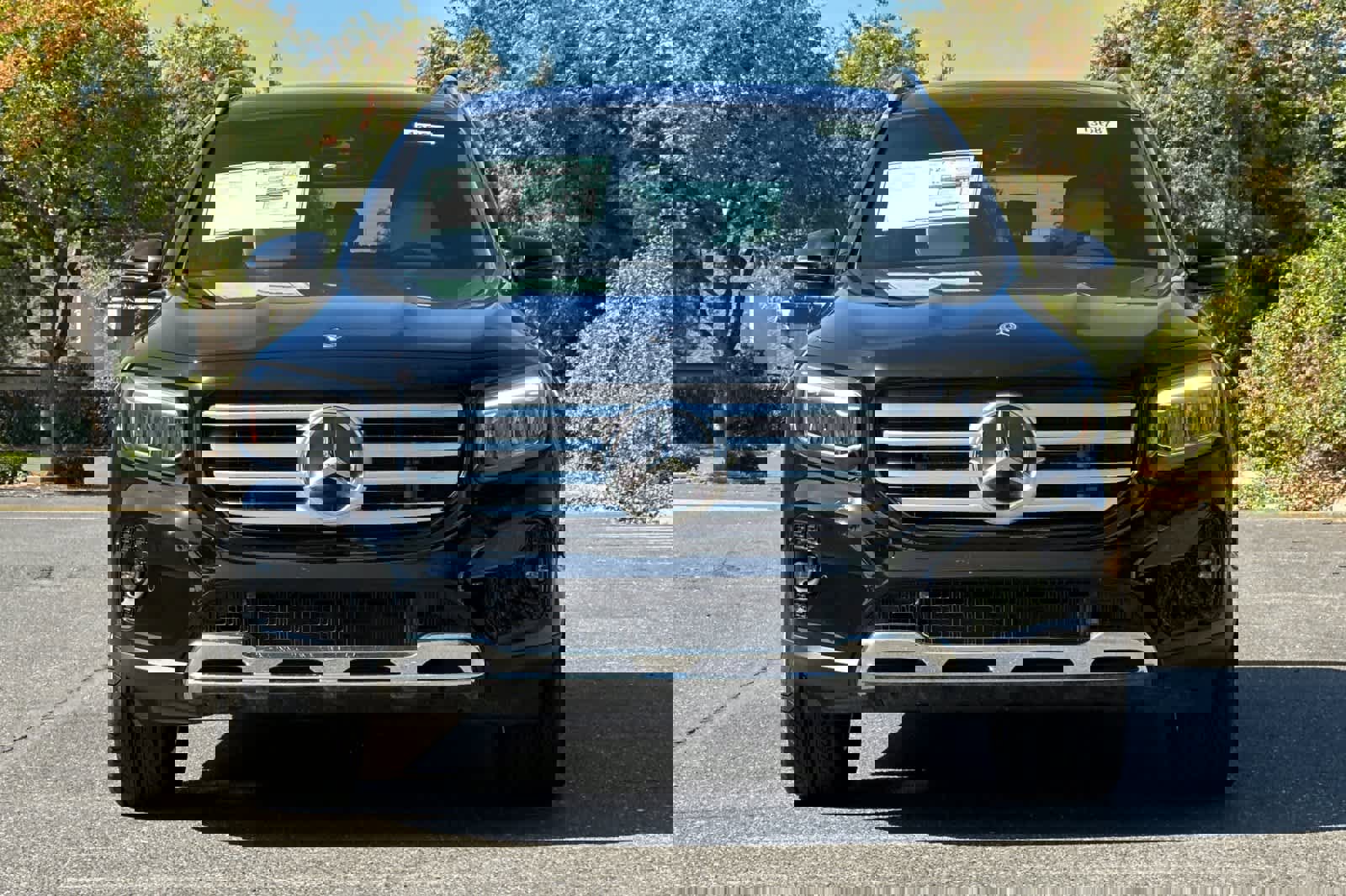 New 2025 Mercedes-Benz GLB 250 4MATIC image 8