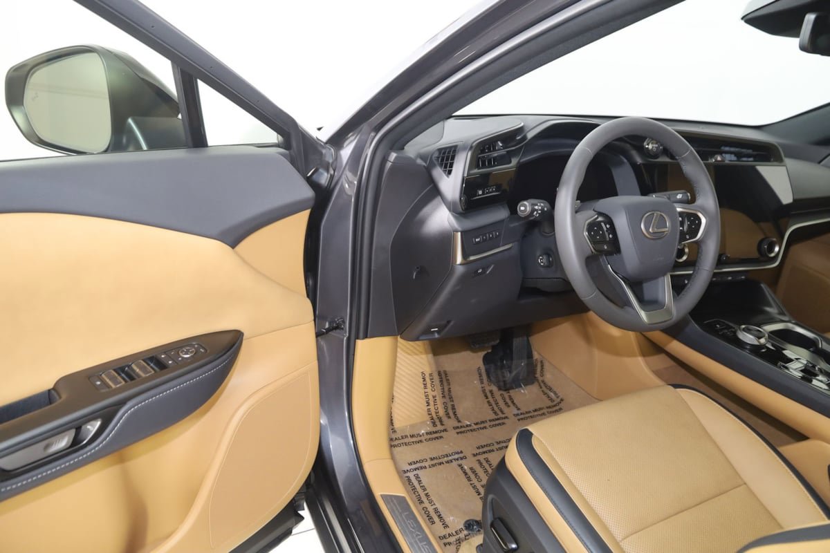 Used 2024 Lexus RZ 450e Premium w/ Technology Package AWD/4WD image 51