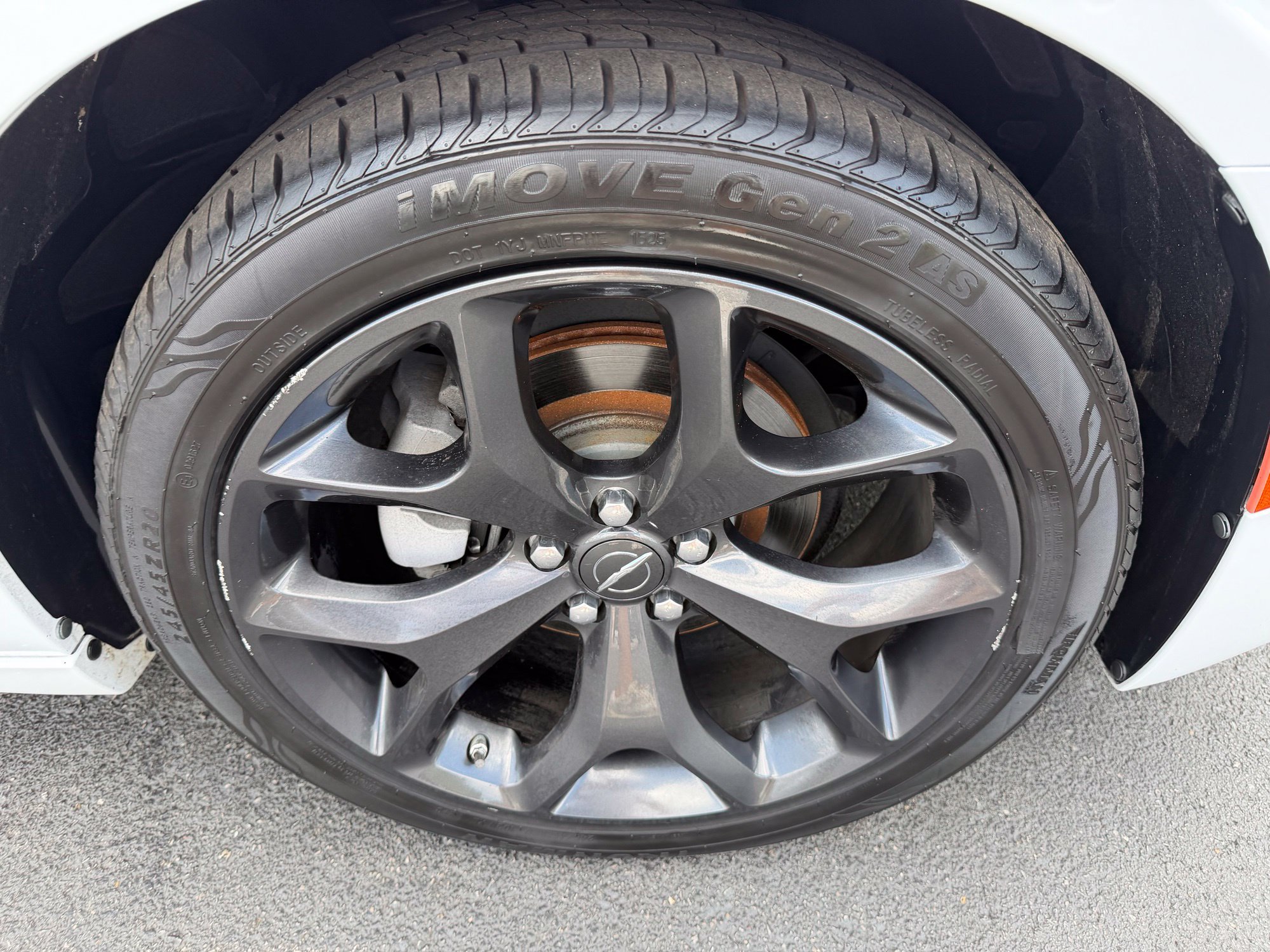 Used 2023 Chrysler 300 S RWD image 7