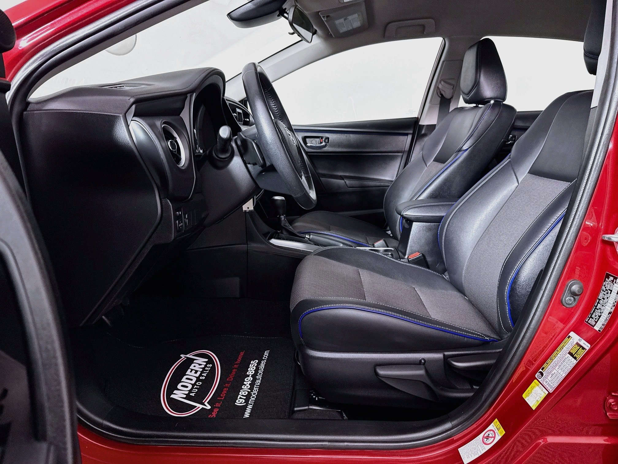Used 2019 Toyota Corolla SE FWD image 20