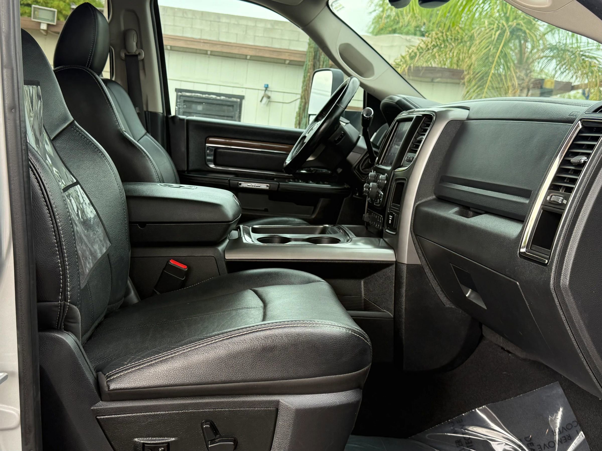 Used 2018 RAM 2500 Laramie w/ Sport Appearance Group AWD/4WD image 20
