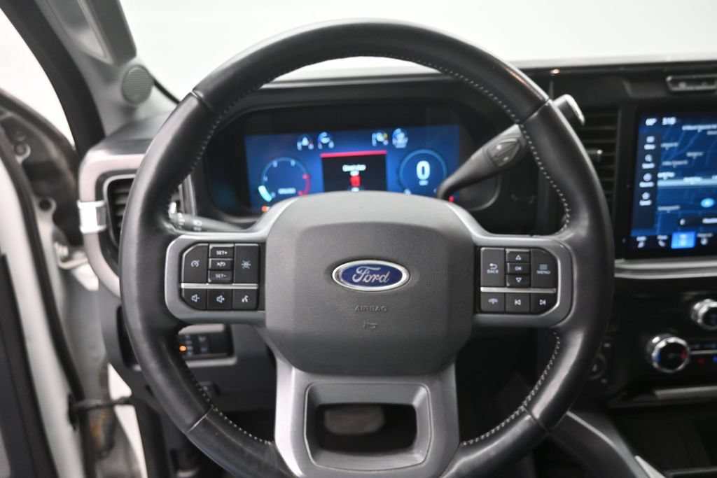 Used 2023 Ford F350 Lariat w/ Sport Appearance Package AWD/4WD image 30