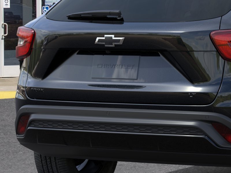 New 2026 Chevrolet Trax LT w/ Driver Confidence Package FWD image 15
