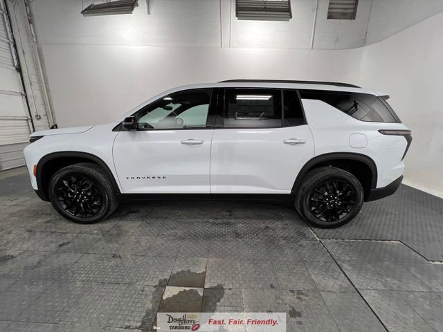 New 2026 Chevrolet Traverse LT w/ Midnight/Sport Edition FWD image 5