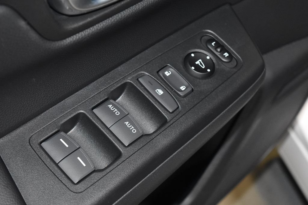 Used 2026 Honda CR-V Sport image 5