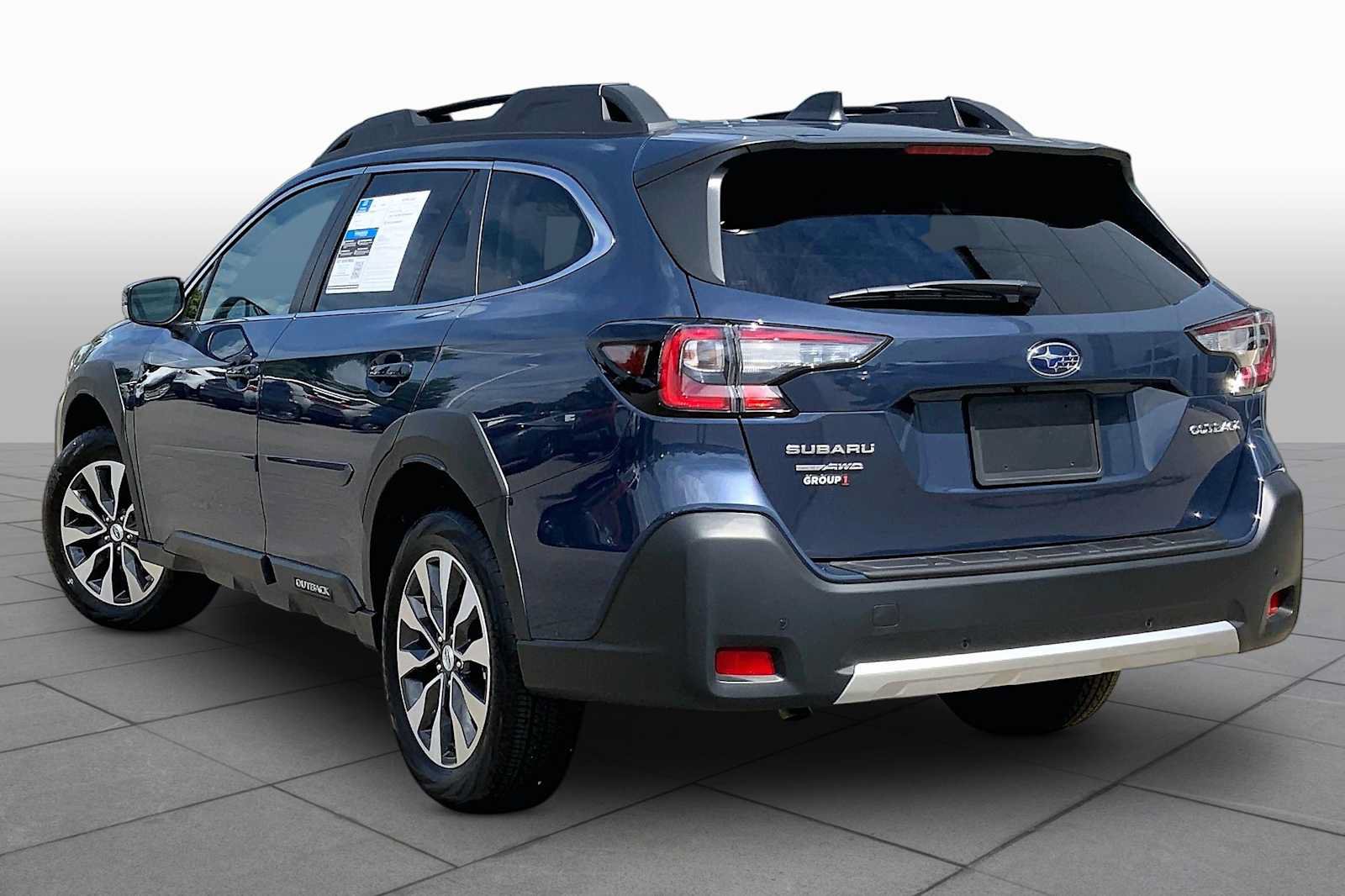 Certified 2025 Subaru Outback Limited AWD/4WD image 12