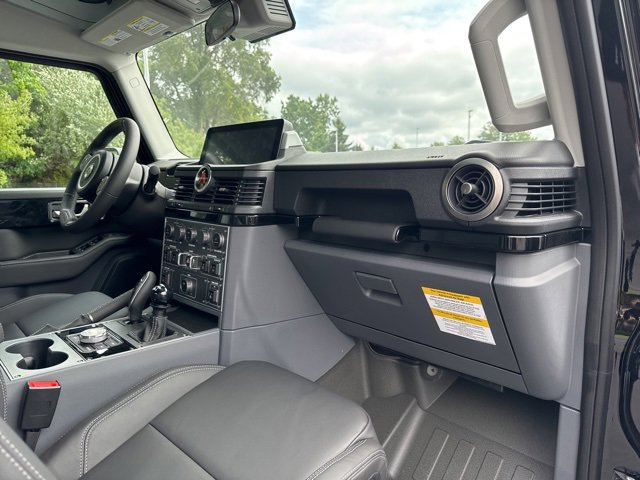 New 2025 INEOS Grenadier Base image 35