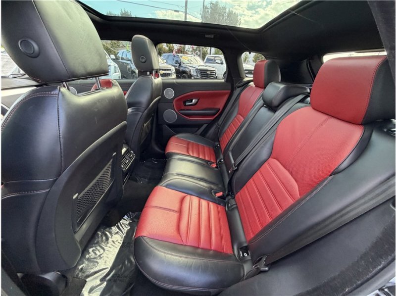 Used 2017 Land Rover Range Rover Evoque HSE Dynamic image 24