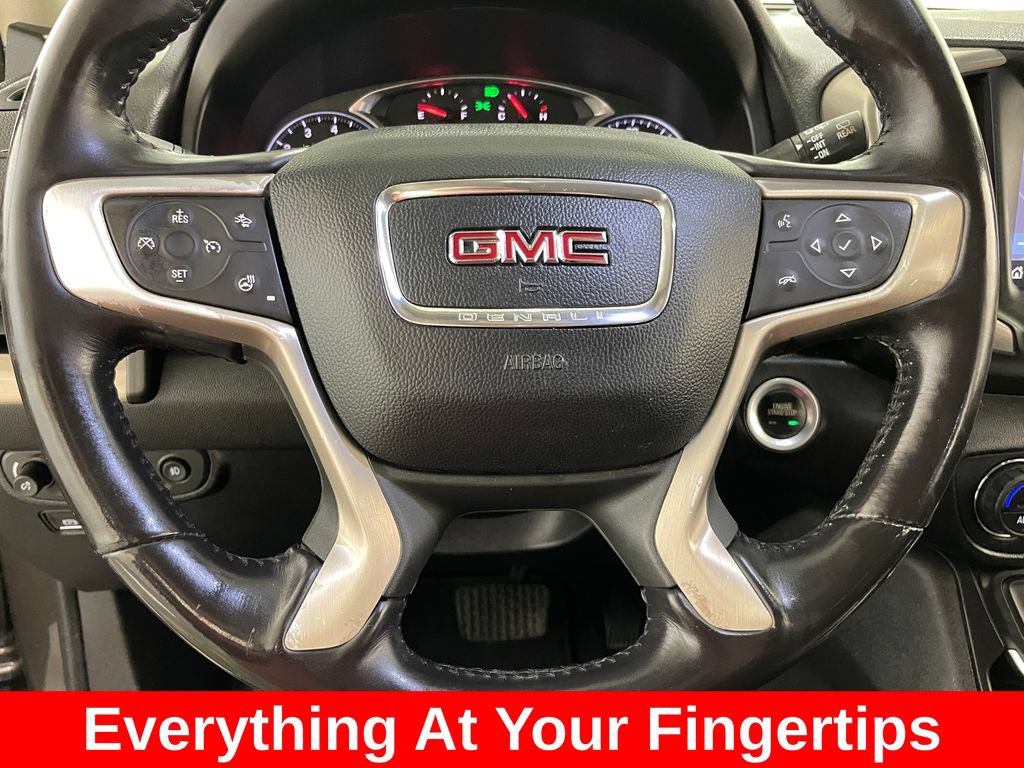 Used 2019 GMC Terrain Denali w/ Advanced Safety Package AWD/4WD image 5