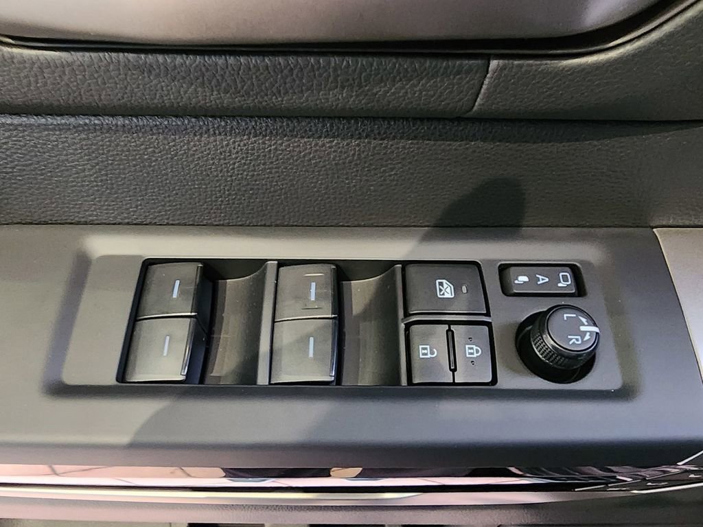 New 2026 Toyota Tundra Limited AWD/4WD image 11