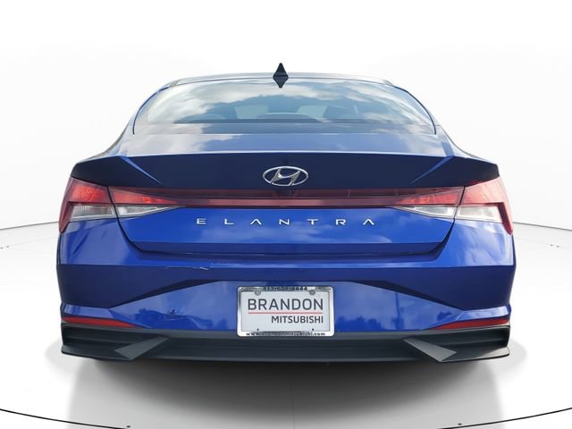 Used 2023 Hyundai Elantra SEL w/ Convenience Package image 6