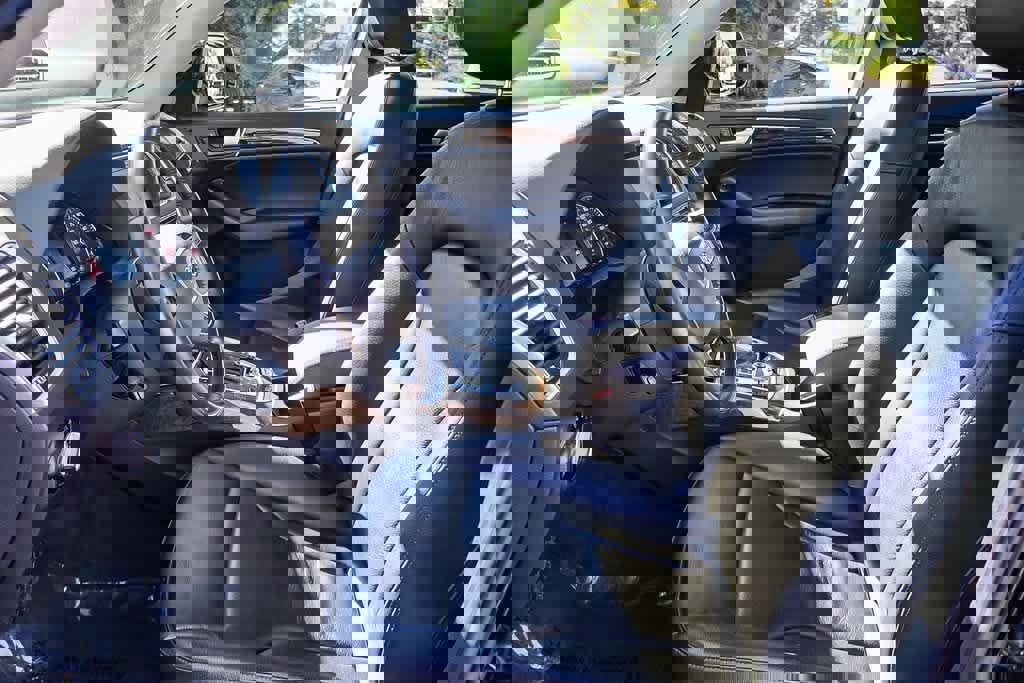 Used 2015 Audi Q5 2.0T Premium image 18