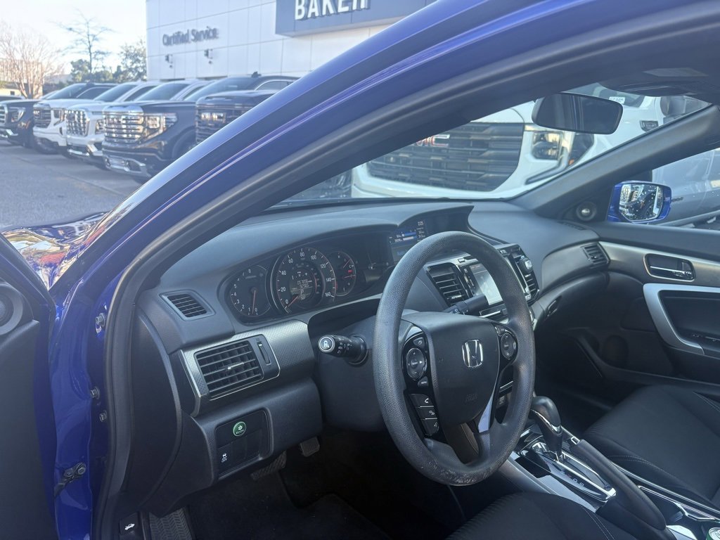 Used 2016 Honda Accord EX image 11