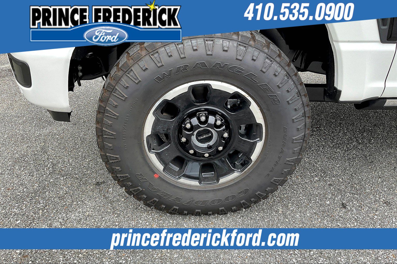 New 2026 Ford F250 Lariat w/ Tremor Off-Road Package image 11