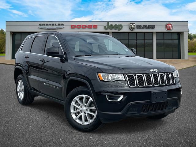 Used 2022 Jeep Grand Cherokee Laredo E image 3