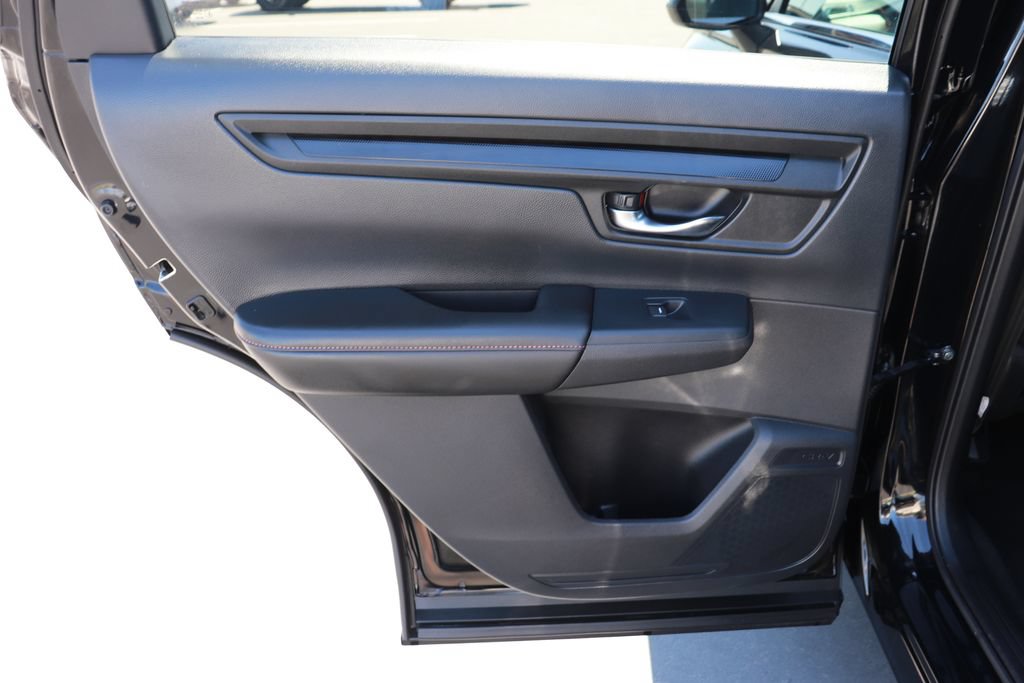 Used 2025 Honda CR-V Sport image 13