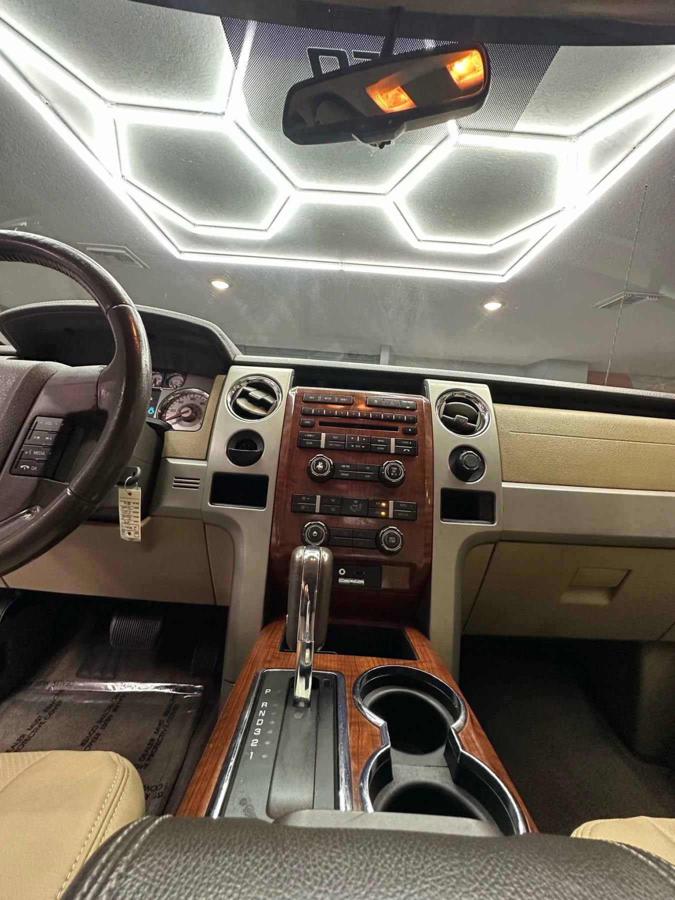 Used 2009 Ford F150 Lariat image 19