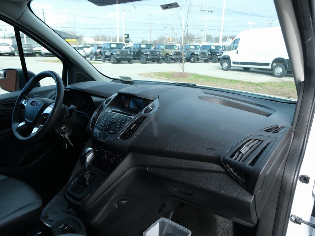 Used 2018 Ford Transit Connect XL image 30