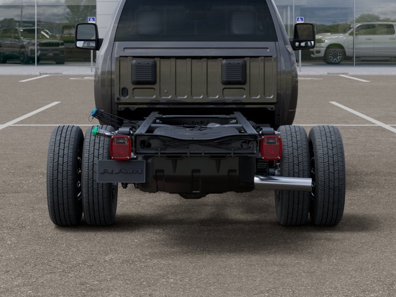 New 2026 RAM 3500 Big Horn AWD/4WD image 13