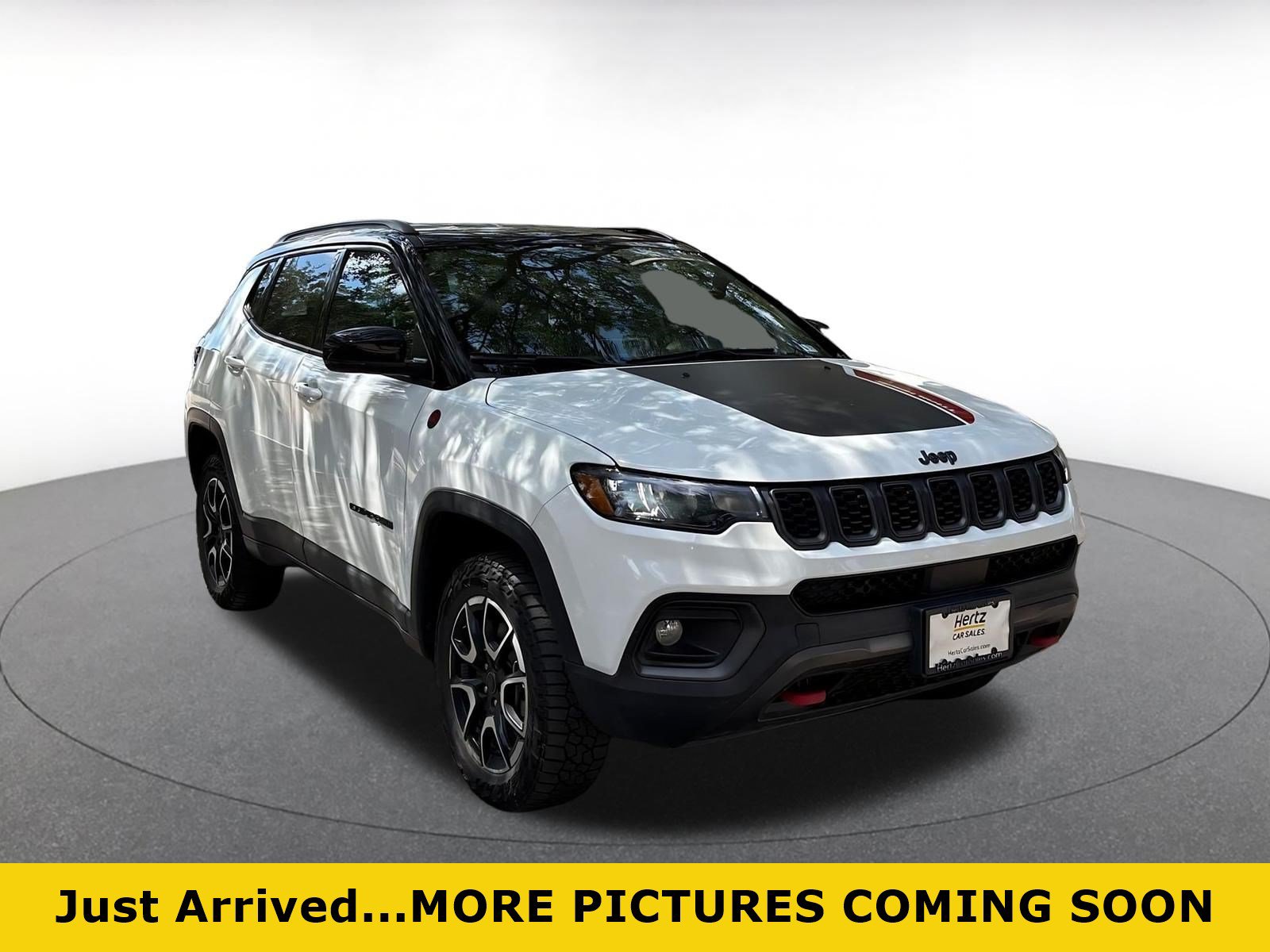 Used 2025 Jeep Compass Trailhawk