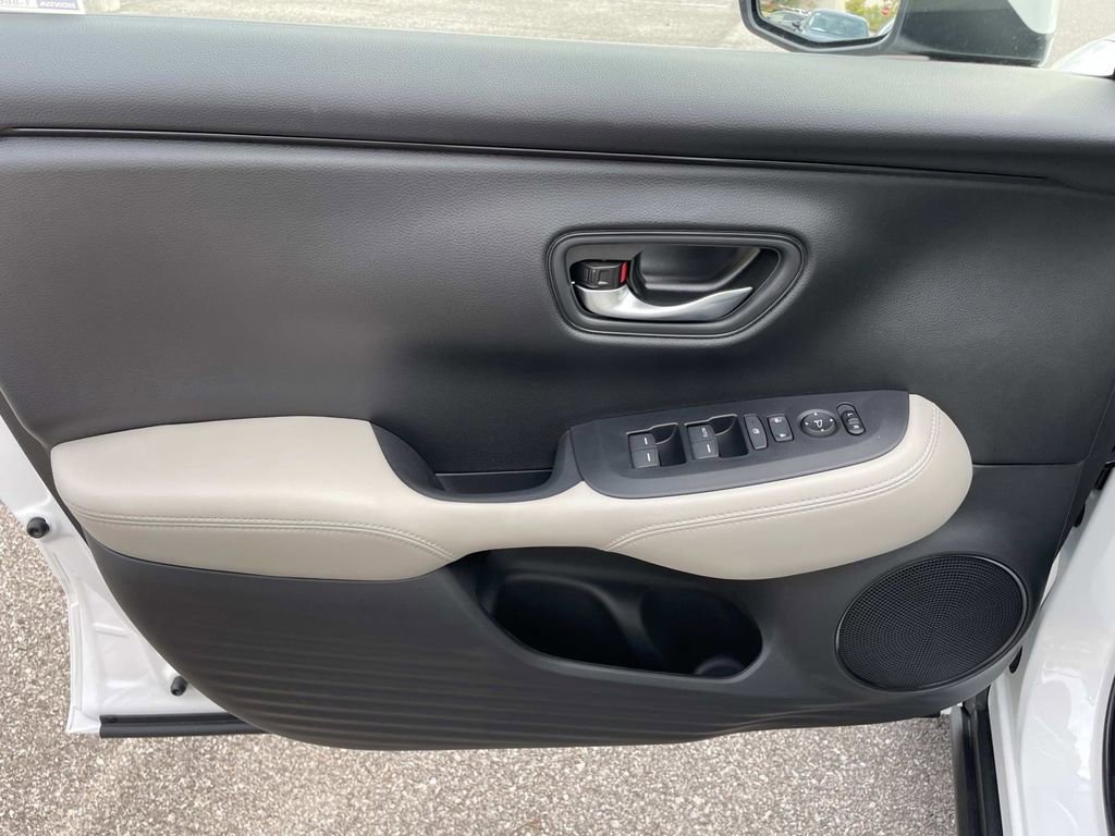 New 2026 Honda HR-V LX image 14