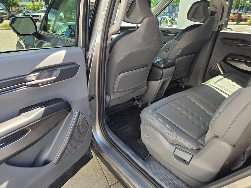 Certified 2024 Kia EV9 Wind AWD/4WD image 18