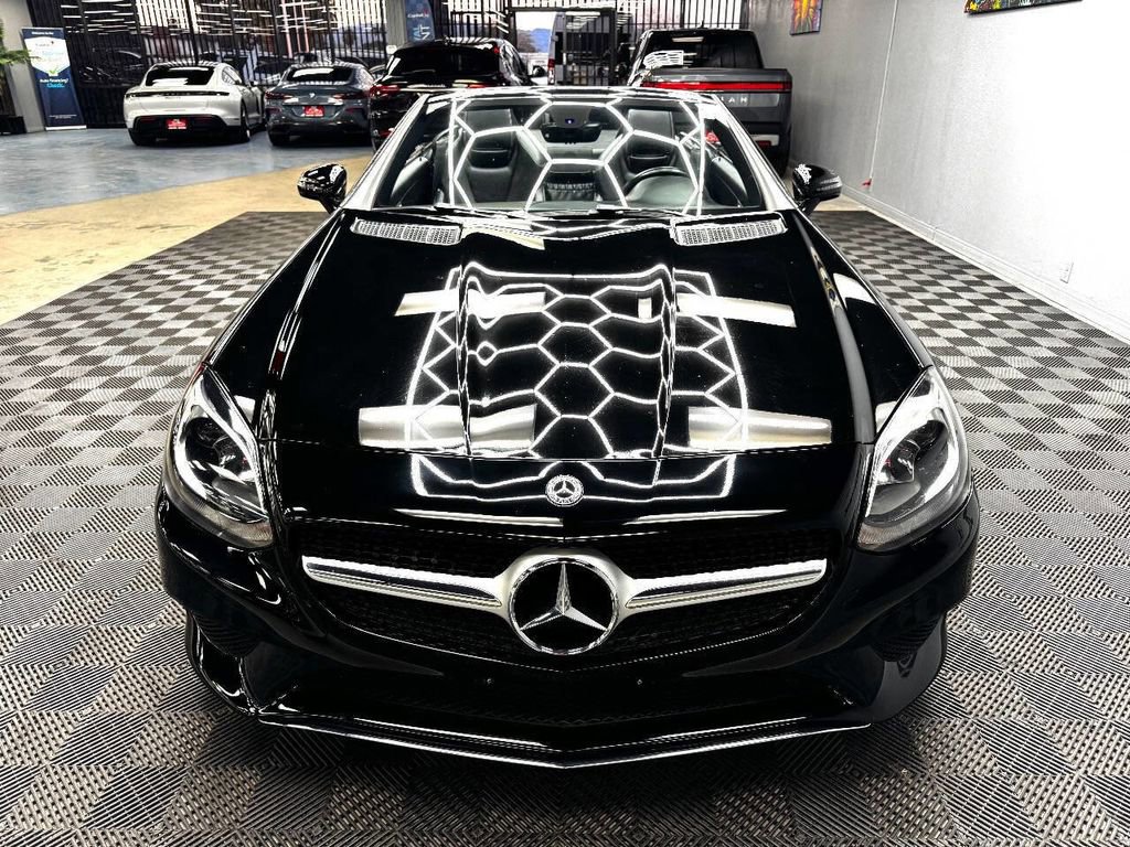 Used 2019 Mercedes-Benz SLC 300 w/ Premium Package image 8