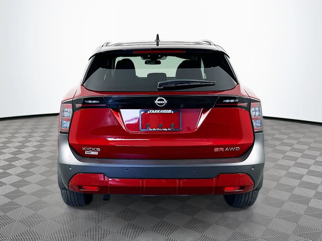 Certified 2025 Nissan Kicks SR AWD/4WD image 10