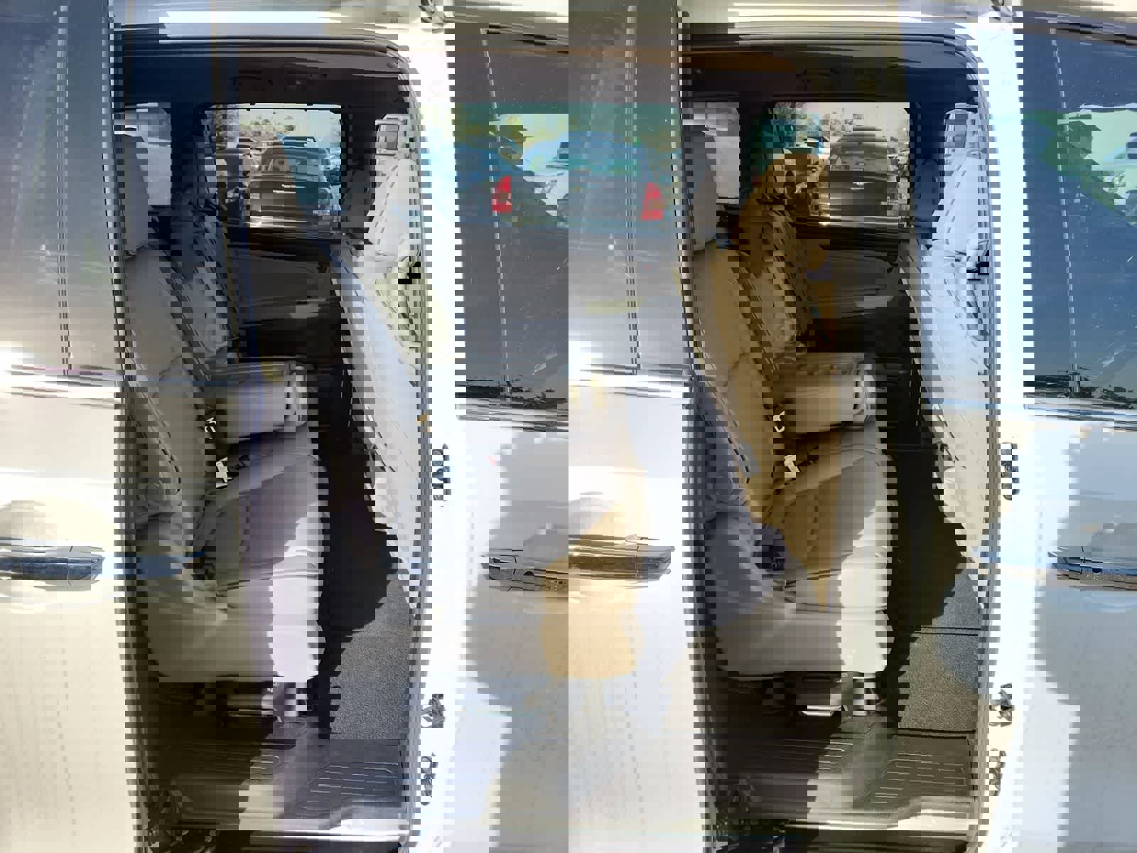 Used 2023 Honda Odyssey Elite image 24