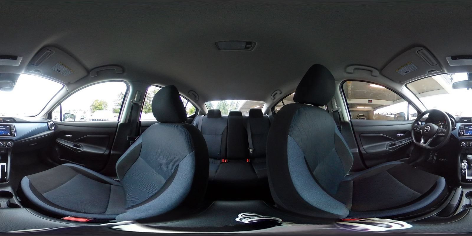 Used 2025 Nissan Versa SV FWD image 41