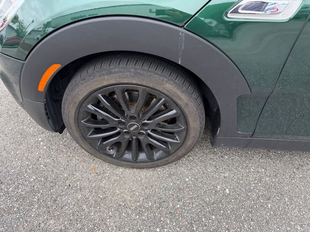 Used 2019 MINI Cooper Clubman S w/ Premium Package image 9