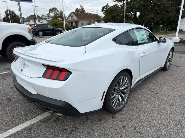 New 2025 Ford Mustang Premium image 3