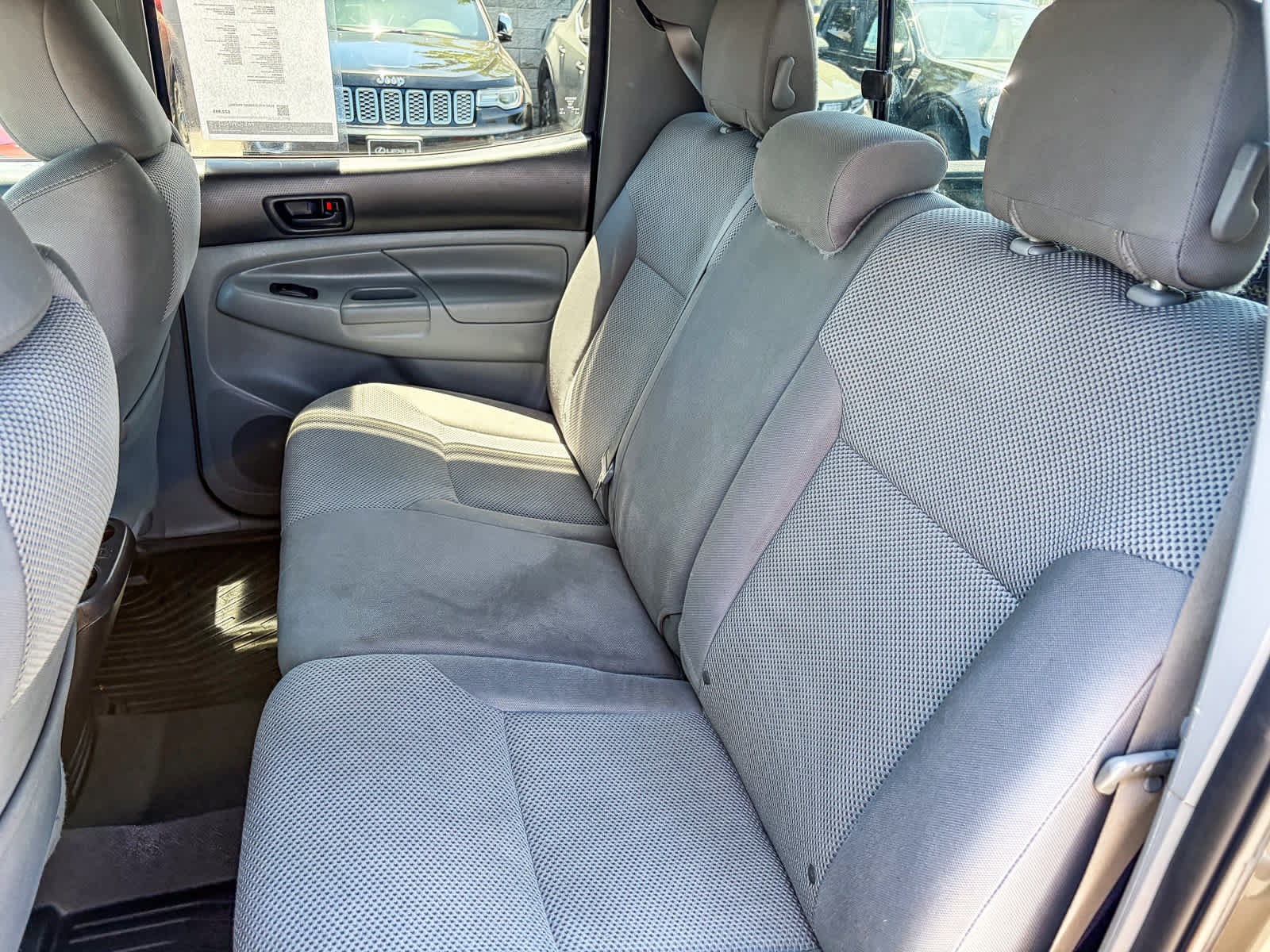 Used 2012 Toyota Tacoma 4x4 Double Cab w/ TRD Off-Road Pkg image 18
